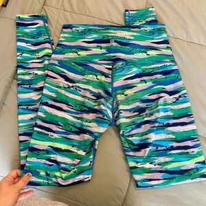 Lululemon Leggings Seven Wonders Multi